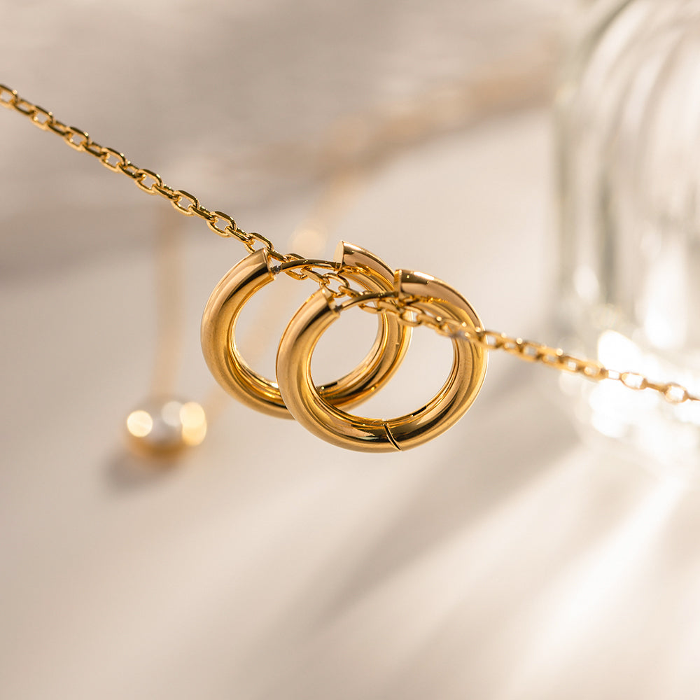 Layla hoops