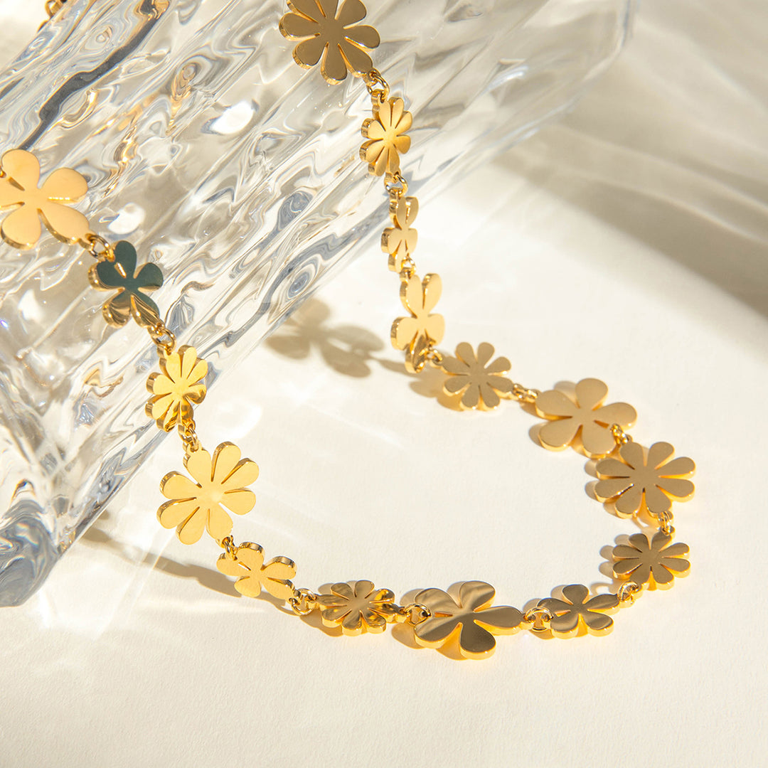 Shamsa Necklace